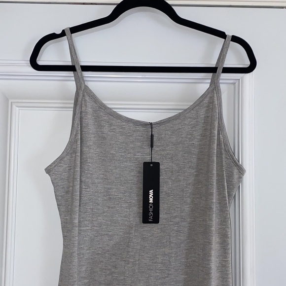 Plus size Jumpsuit grey stretchy catsuit with spaghetti straps Size 1X - Picture 9 of 17